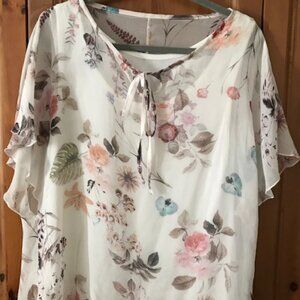 Silk100%  blouse, cotton camisole, size M, Excellent condition